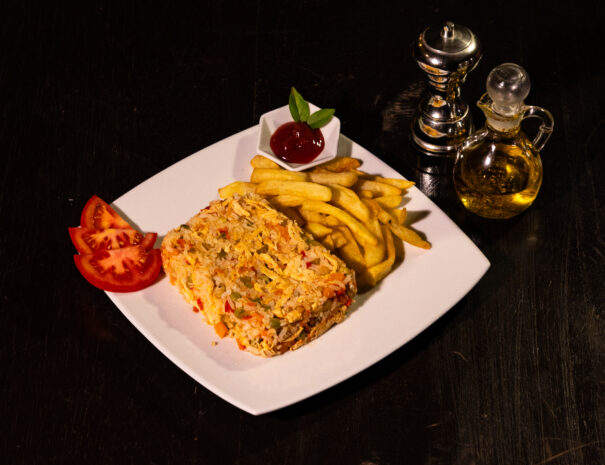 hotelguatipanancestralsanagustin-hotelcercaalparquearqueologico-viajarsanagustin-arrozconpollo