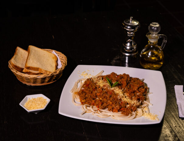 hotelguatipanancestralsanagustin-hotelcercaalparquearqueologico-viajarsanagustin-comidaitalianasanagustin