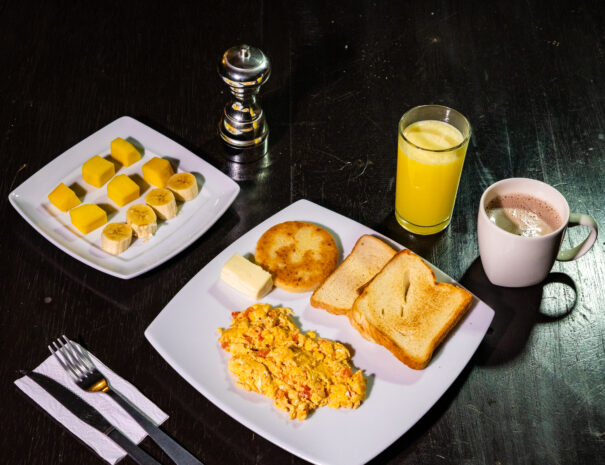 hotelguatipanancestralsanagustin-hotelcercaalparquearqueologico-viajarsanagustin-huevosrevueltos