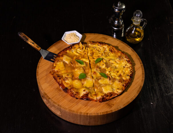 hotelguatipanancestralsanagustin-hotelcercaalparquearqueologico-viajarsanagustin-pizza